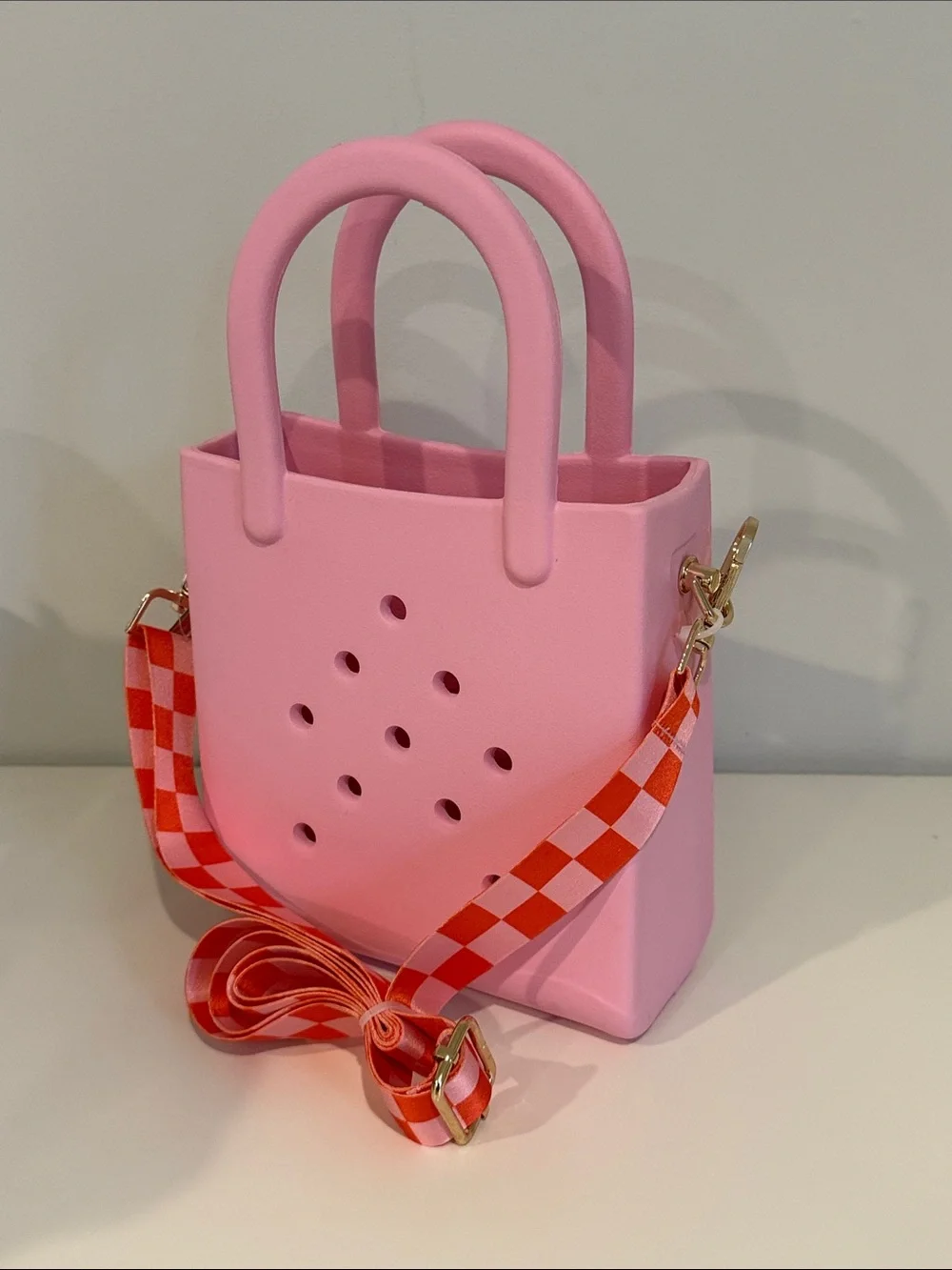 NWT Girls Waterproof Pink Silicone Beach Pool Tote with Strap